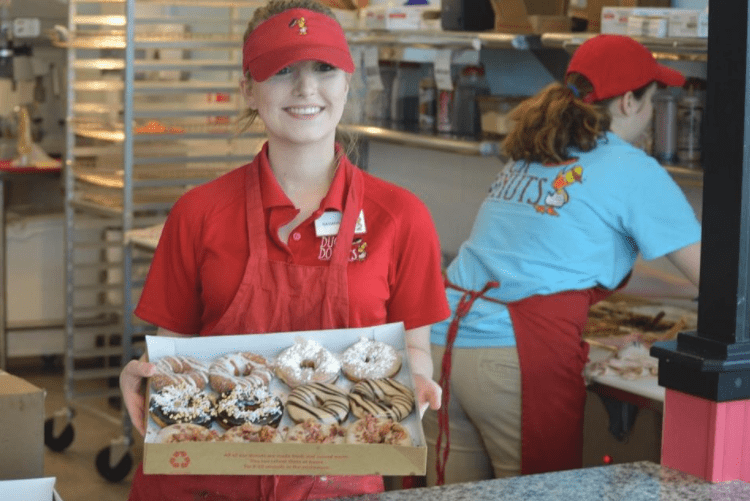 Duck Donuts employee